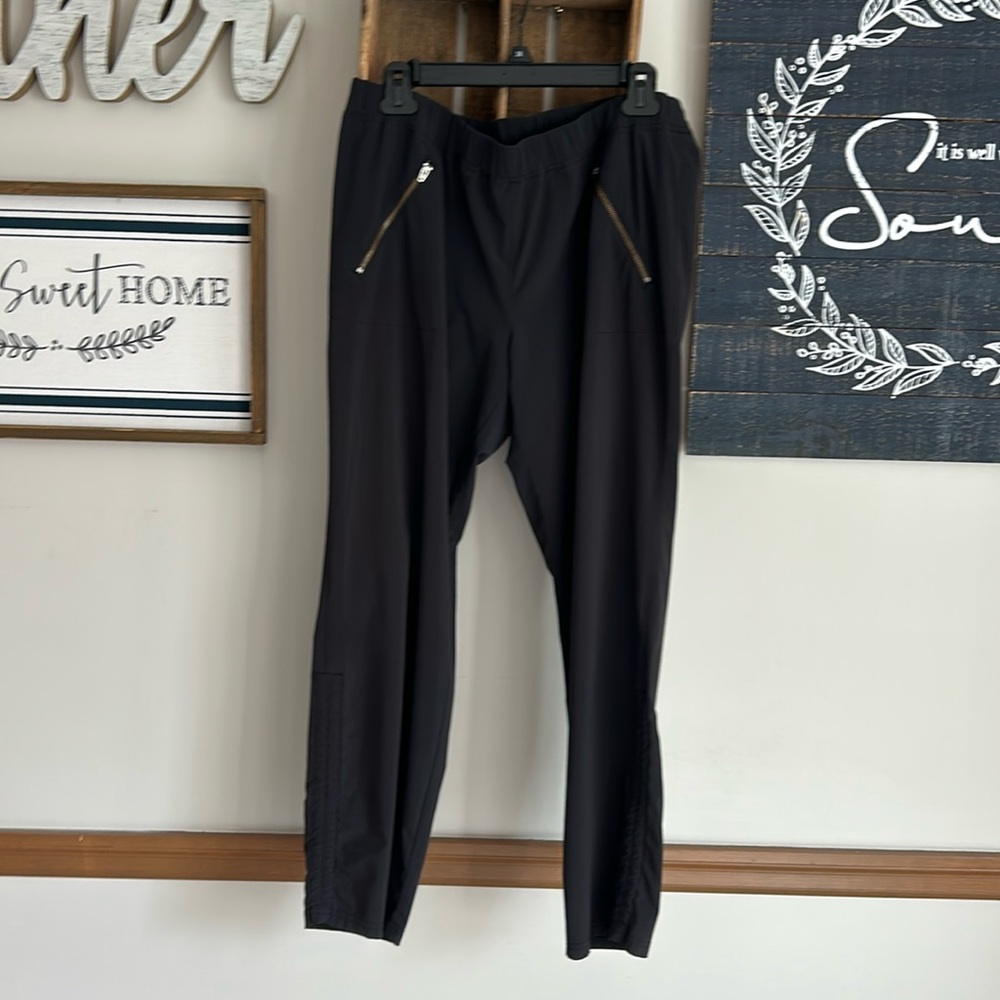 Athleta black jogger size 14